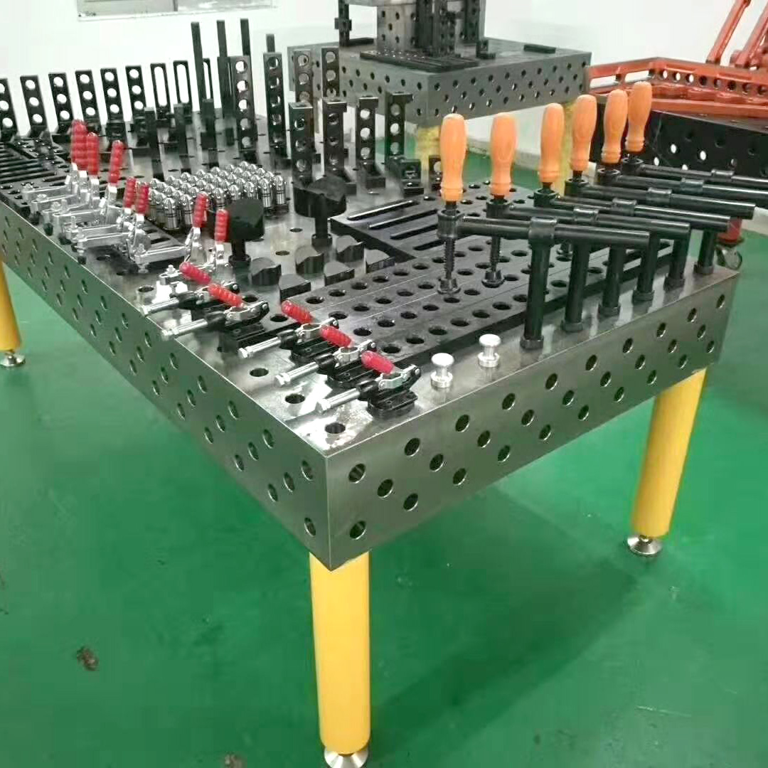 3D welding table with fixture